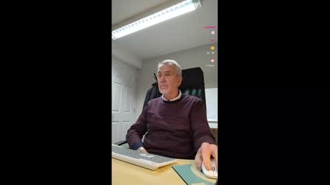 Snapshot of pleasedominateme chatting on February 7, 2025, 4:46 pm Pleasedominateme online show from February 7, 2025, 4:46 pm