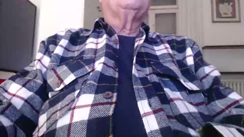 Snapshot of pllkgh45ymn chatting on October 12, 2025, 7:35 pm pllkgh45ymn online show from October 12, 2025, 7:35 pm