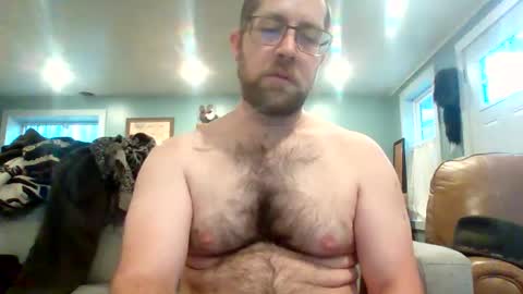 Snapshot of plowinitall1 chatting on February 8, 2025, 3:31 pm plowinitall1 online show from February 8, 2025, 3:31 pm