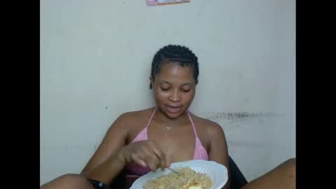 Snapshot of plumnjuicyx chatting on February 9, 2025, 1:35 pm plumnjuicyx online show from February 9, 2025, 1:35 pm