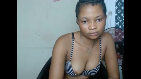 Snapshot of plumnjuicyx chatting on February 13, 2025, 6:41 am plumnjuicyx online show from February 13, 2025, 6:41 am