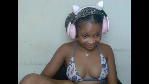 Snapshot of plumnjuicyx chatting on March 1, 2025, 1:40 pm plumnjuicyx online show from March 1, 2025, 1:40 pm