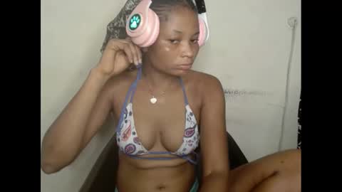 Snapshot of plumnjuicyx chatting on March 4, 2025, 6:15 am plumnjuicyx online show from March 4, 2025, 6:15 am