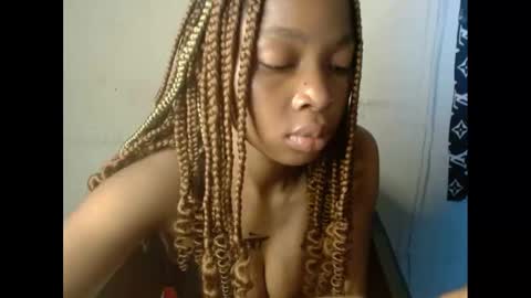 Snapshot of plumnjuicyx chatting on March 7, 2025, 8:23 am plumnjuicyx online show from March 7, 2025, 8:23 am