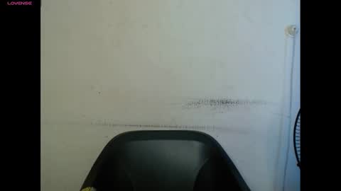 Snapshot of plumnjuicyx chatting on March 9, 2025, 5:44 am plumnjuicyx online show from March 9, 2025, 5:44 am