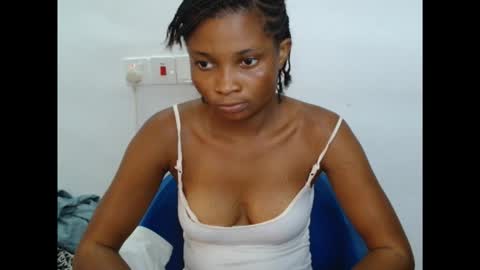 Snapshot of plumnjuicyx chatting on October 15, 2025, 9:20 am plumnjuicyx online show from October 15, 2025, 9:20 am