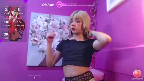  Luna  online show from December 6, 2024, 8:07 pm