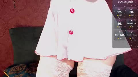 Poison Eva  online show from November 18, 2025, 3:34 am