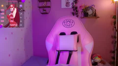 Snapshot of poison_liv chatting on September 13, 2025, 2:06 pm poison_liv online show from September 13, 2025, 2:06 pm