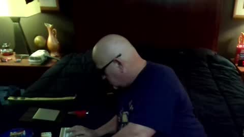 Snapshot of poisonous_venom chatting on December 20, 2025, 12:01 pm Jimmy online show from December 20, 2025, 12:01 pm