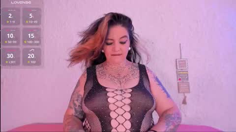 poisson_ivy_ online show from December 17, 2025, 7:42 pm