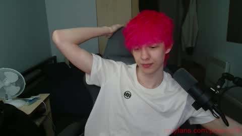 Snapshot of polarny05 chatting on October 12, 2025, 7:46 pm Polarny online show from October 12, 2025, 7:46 pm