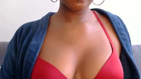 Snapshot of poleheathen chatting on February 18, 2025, 6:58 pm Heathen online show from February 18, 2025, 6:58 pm