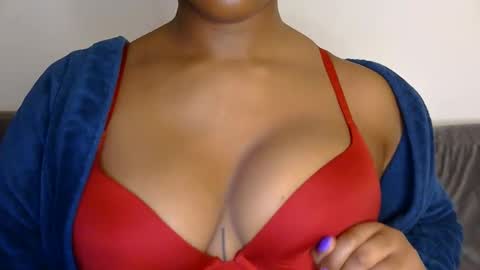 Snapshot of poleheathen chatting on February 19, 2025, 5:27 am Heathen online show from February 19, 2025, 5:27 am