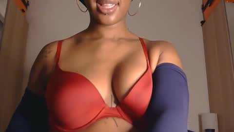 Snapshot of poleheathen chatting on October 8, 2025, 10:18 pm Heathen online show from October 8, 2025, 10:18 pm