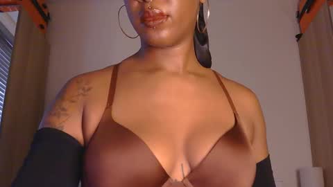 Snapshot of poleheathen chatting on October 15, 2025, 11:21 am Heathen online show from October 15, 2025, 11:21 am