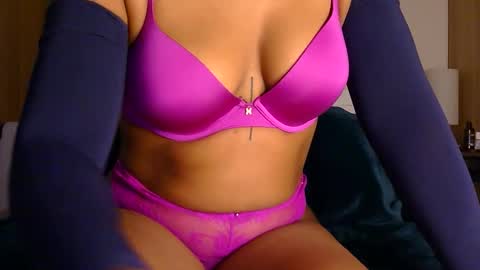 Snapshot of poleheathen chatting on December 4, 2025, 10:02 am Heathen online show from December 4, 2025, 10:02 am