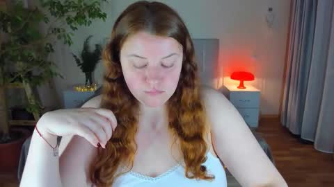 Polina online show from September 29, 2025, 6:46 pm