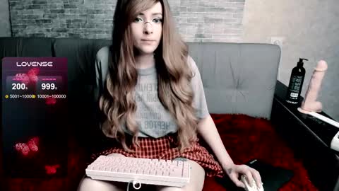 Polly online show from February 15, 2025, 8:43 pm