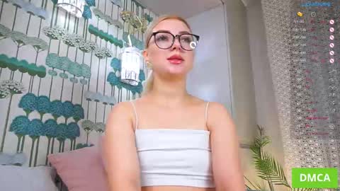 Anna online show from October 21, 2025, 6:03 am