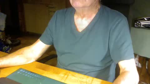 pomme1949 online show from January 28, 2025, 5:03 pm