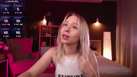 Snapshot of pooja_hegde chatting on September 15, 2025, 1:05 am Eva online show from September 15, 2025, 1:05 am