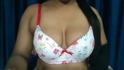Snapshot of poojalady chatting on October 2, 2025, 4:52 am poojalady online show from October 2, 2025, 4:52 am