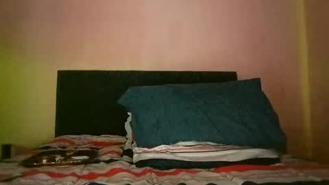 Snapshot of pootie83 chatting on January 12, 2025, 1:48 pm pootie83 online show from January 12, 2025, 1:48 pm