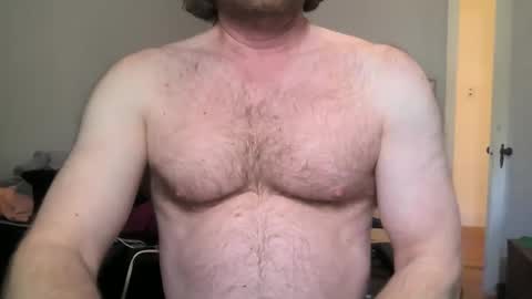 Snapshot of pornaddicted8 chatting on February 26, 2025, 7:05 pm i heart porn online show from February 26, 2025, 7:05 pm