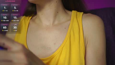    online show from November 18, 2025, 10:25 pm