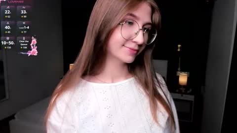 Elizabeth online show from November 28, 2025, 7:16 pm