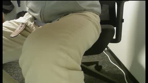 ConchilDog online show from November 24, 2025, 5:12 pm