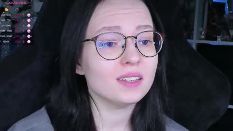 Snapshot of power_robynn chatting on November 8, 2025, 9:24 pm Robyn online show from November 8, 2025, 9:24 pm