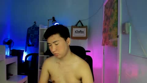 Snapshot of powerpuffcock chatting on February 12, 2025, 11:40 am powerpuffcock online show from February 12, 2025, 11:40 am