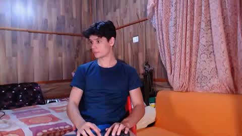 Snapshot of powertwinky chatting on January 6, 2025, 11:52 pm chris independent online show from January 6, 2025, 11:52 pm