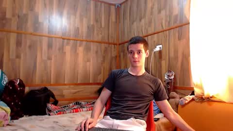 Snapshot of powertwinky chatting on October 6, 2025, 7:11 pm chris independent online show from October 6, 2025, 7:11 pm