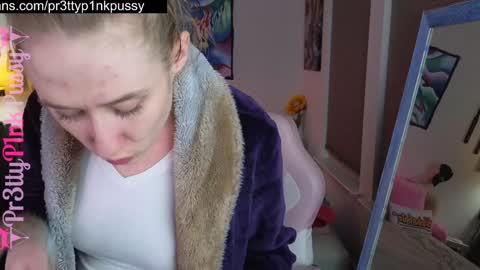 Evangeline Eva Darling online show from February 4, 2025, 3:22 am