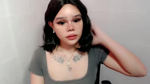 MAXXINE online show from December 6, 2024, 8:59 am