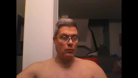 prendimisubito online show from January 31, 2025, 1:43 am