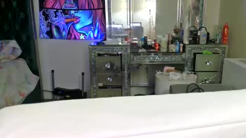 Snapshot of pretty69queen chatting on February 19, 2025, 3:50 am Yasmine pretty online show from February 19, 2025, 3:50 am