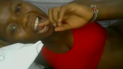 Snapshot of pretty_abella chatting on October 13, 2025, 9:37 pm abella online show from October 13, 2025, 9:37 pm