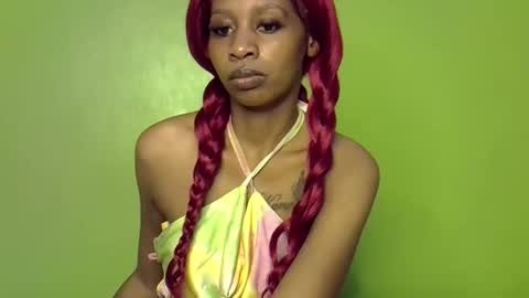 pretty_g2 online show from November 24, 2025, 6:24 am