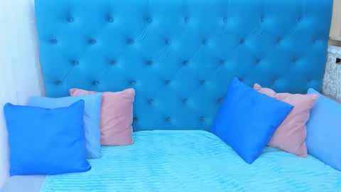 Snapshot of pretty_malika chatting on September 27, 2025, 12:59 am pretty_malika online show from September 27, 2025, 12:59 am