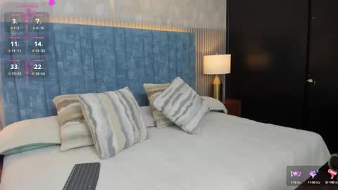 Snapshot of pretty_sunlight_ chatting on November 11, 2025, 2:00 am Daisy Flower online show from November 11, 2025, 2:00 am