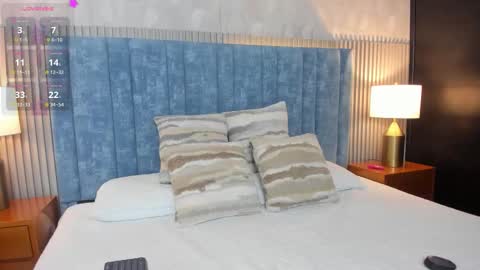 Snapshot of pretty_sunlight_ chatting on November 14, 2025, 1:26 am Daisy Flower online show from November 14, 2025, 1:26 am