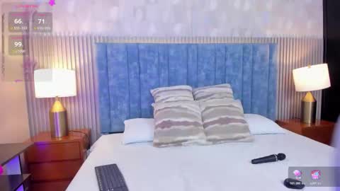 Snapshot of pretty_sunlight_ chatting on November 21, 2025, 1:48 am Daisy Flower online show from November 21, 2025, 1:48 am