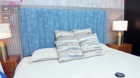 Snapshot of pretty_sunlight_ chatting on November 30, 2025, 1:31 am Daisy Flower online show from November 30, 2025, 1:31 am