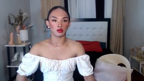 prettyakhira online show from February 18, 2025, 1:44 pm