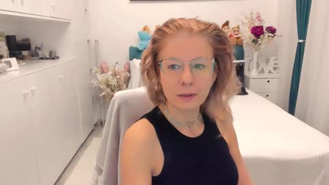 Snapshot of prettyblackeyes chatting on February 9, 2025, 6:54 am wilma online show from February 9, 2025, 6:54 am