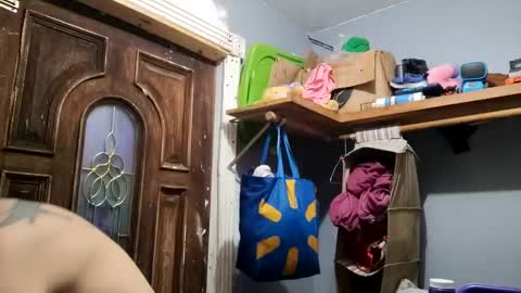 Prettyslangin69 FYPM online show from February 12, 2025, 8:49 am